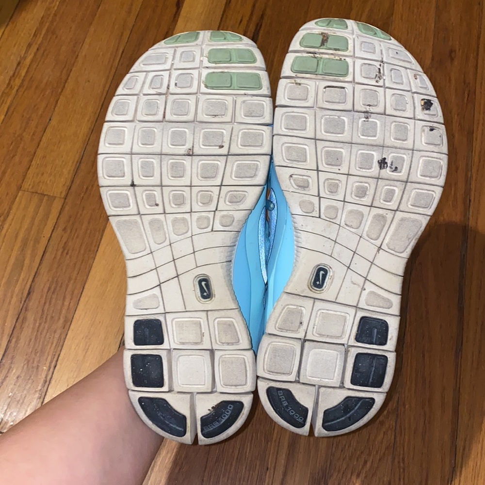 Running shoes - Picture 5 of 6